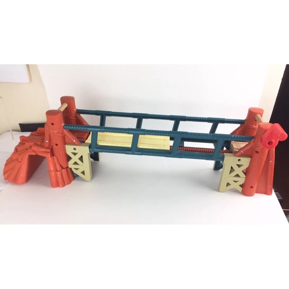 Vintage Thomas Train & Friends Tank Engine Railway Zipline Bridge Misty Island - Picture 1 of 16